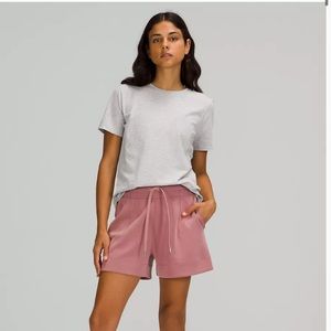 Lululemon love tee shirt. Gray